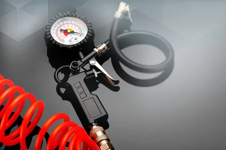 Calibragem dos pneus é essencial para a conservação do carro