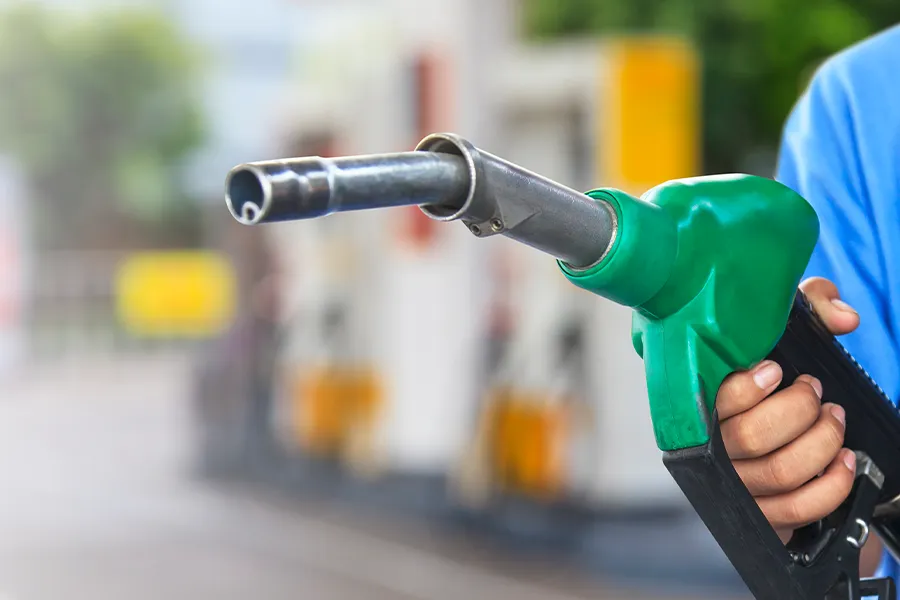 Gasolina e etanol com preços elevados? Confira dicas para economizar combustível