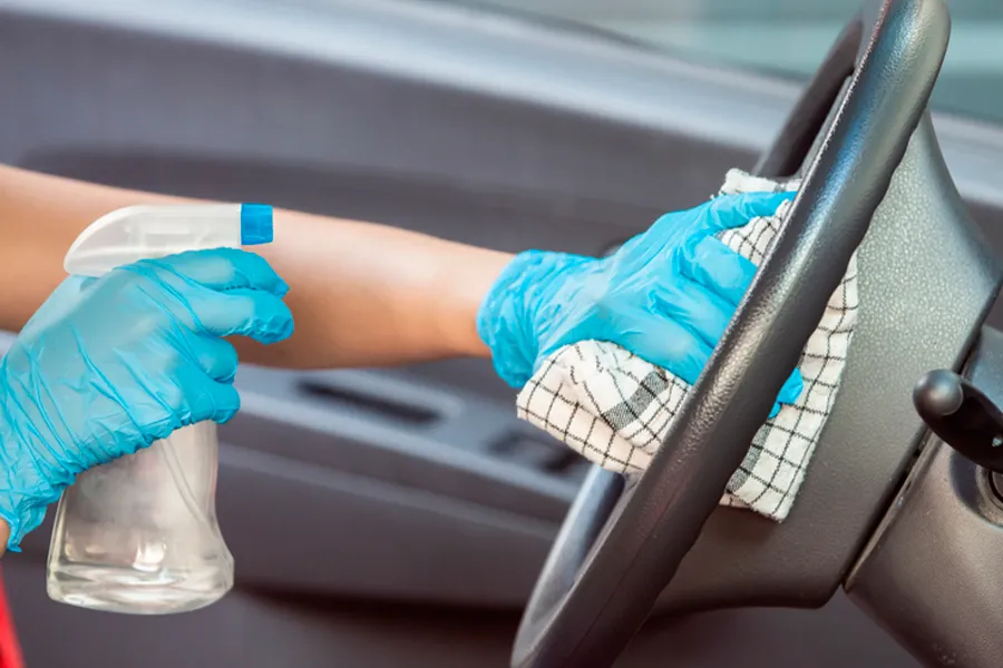 Higienização do carro pode evitar contágio por coronavírus