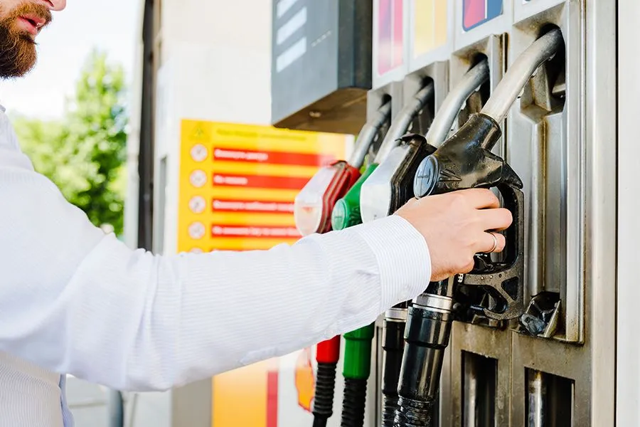 O valor do combustível está alto? Confira 13 dicas para economizar!